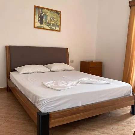 Frühstückspension B&B Ksamil *